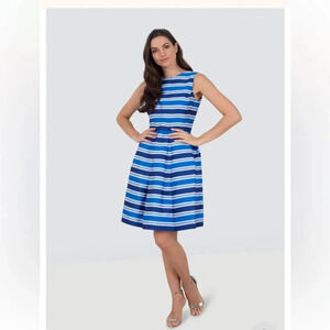 Carolina Herrera Silk Pleated Sleeveless Striped Fit and Flare Dress Size 4 NWOT